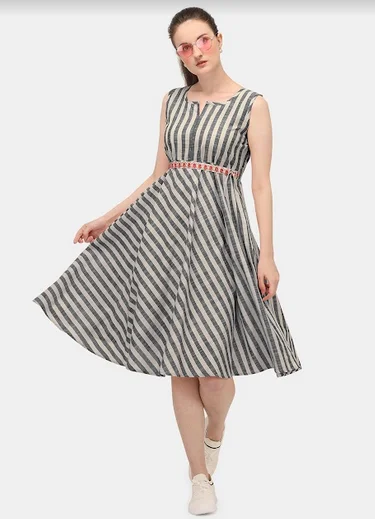 Women's Black And White Strip Sleeves Less Midi Dress - MESMORA FASHIONS